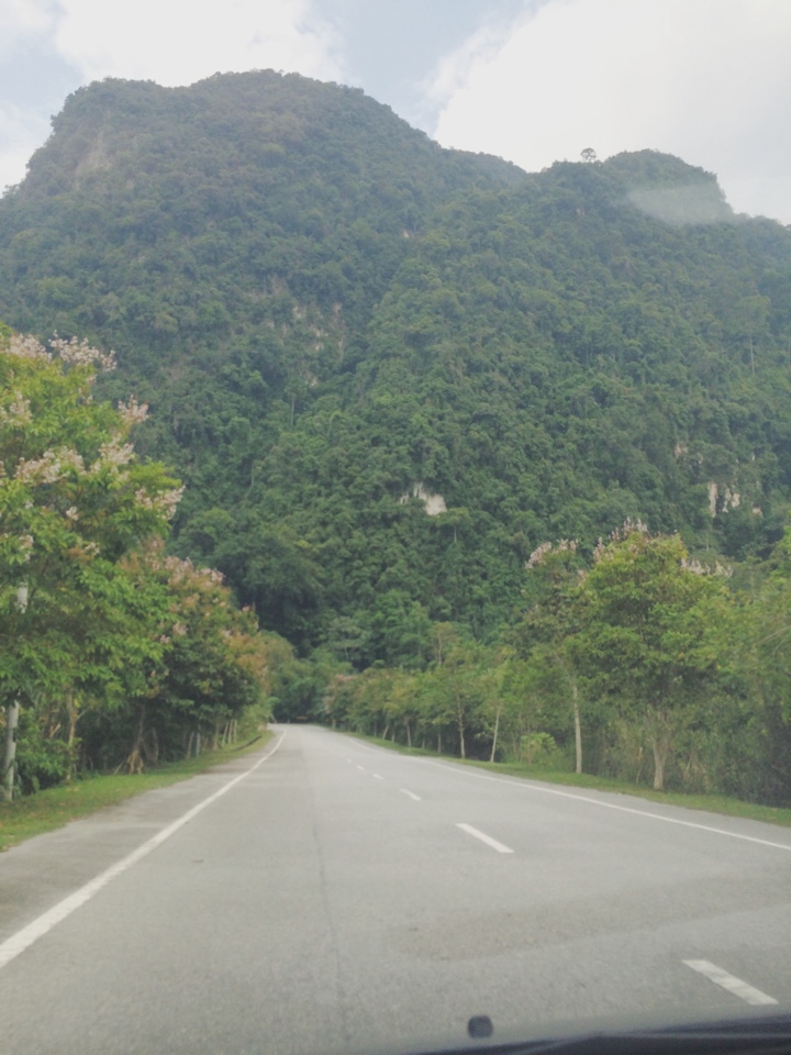 © Copyright 2013-2015 | Two Feet Globe